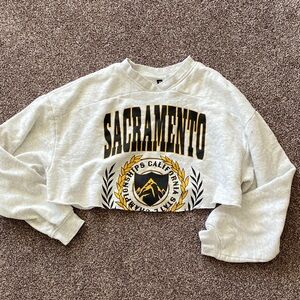 Sacramento Cut Off Cropped Crewneck Sweatshirt